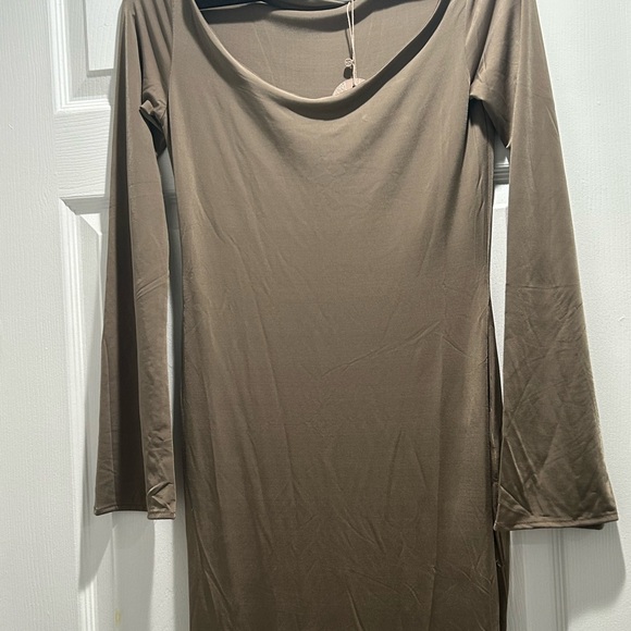 NWT Meshki Millicent Coco Maxi Dress - Picture 7 of 13